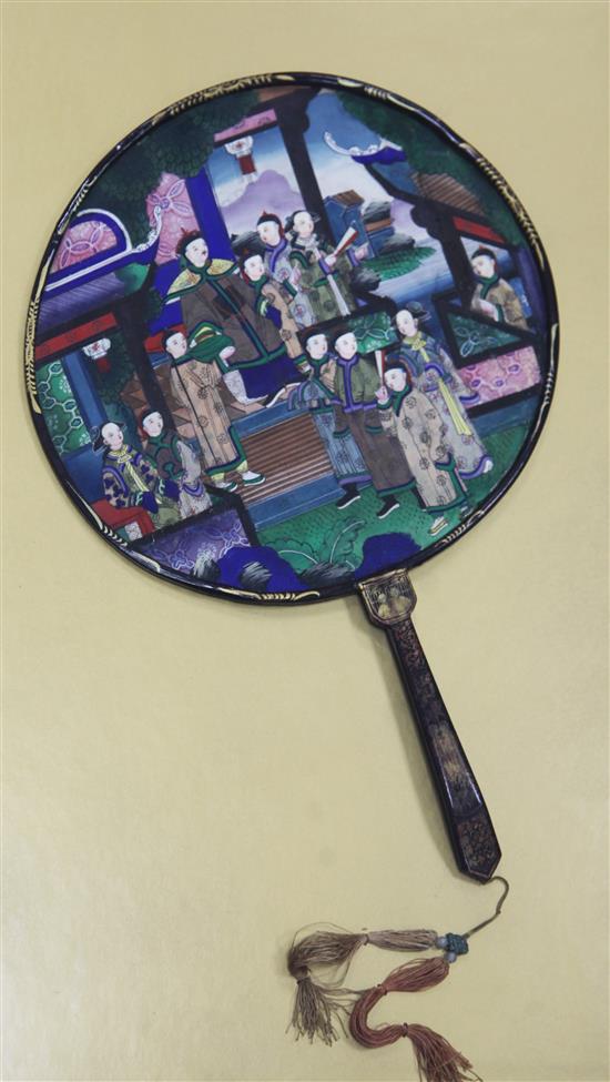 A Chinese paper and ivory applique work circular fan (Pien-mei), mid 19th century, length 39.5cm, perspex case